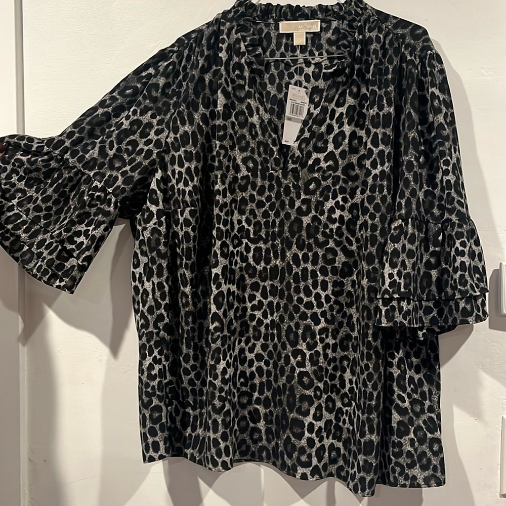 Michael Michael Kors size 1X leopard print, black and gray